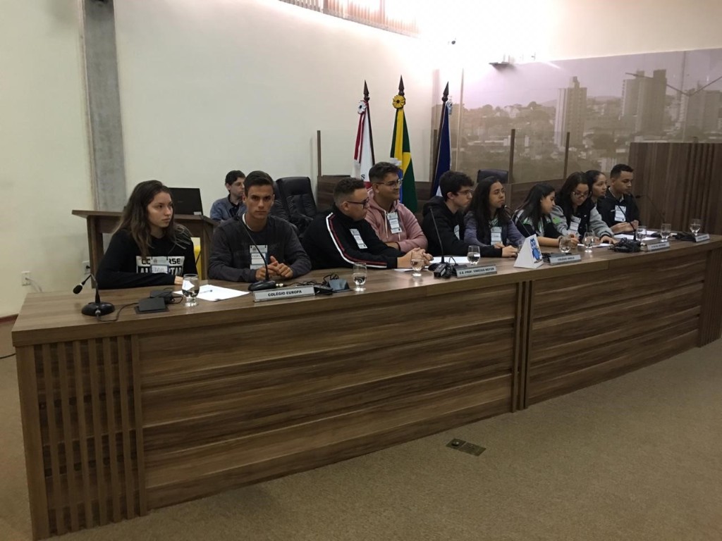 Imagem 1 da notícia: 2º dia de Gincana do Saber Jovem